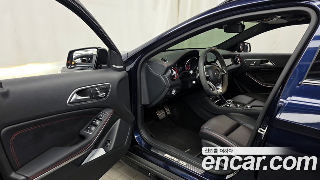 Mercedes-Benz GLA-Class GLA45 AMG 4MATIC