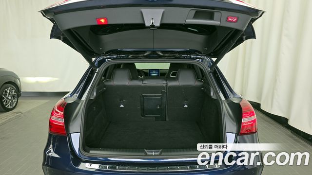 Mercedes-Benz GLA-Class GLA45 AMG 4MATIC