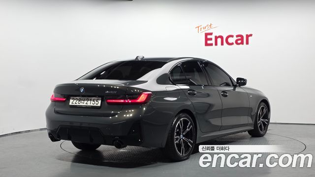 BMW 3-Series 320i M Sport