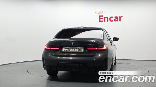 BMW 3-Series 320i M Sport