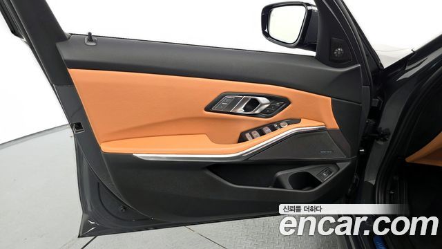BMW 3-Series 320i M Sport