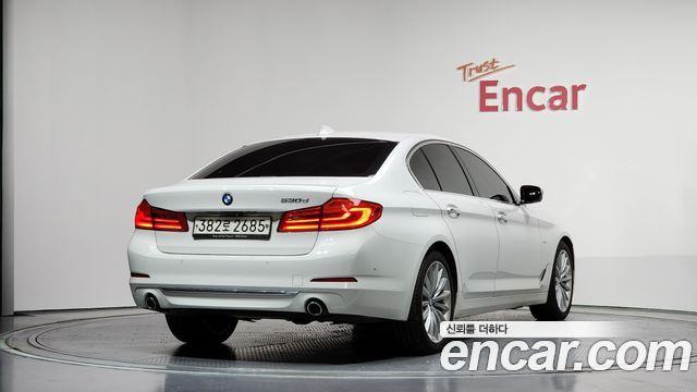 BMW 5-Series 530d Luxury Plus