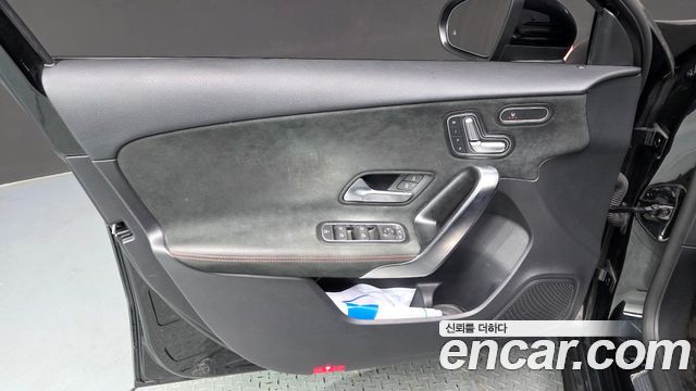 Mercedes-Benz A-Class AMG A45 4MAITC+ Hatchback