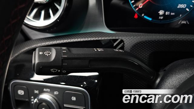 Mercedes-Benz CLA-Class CLA250 4MATIC