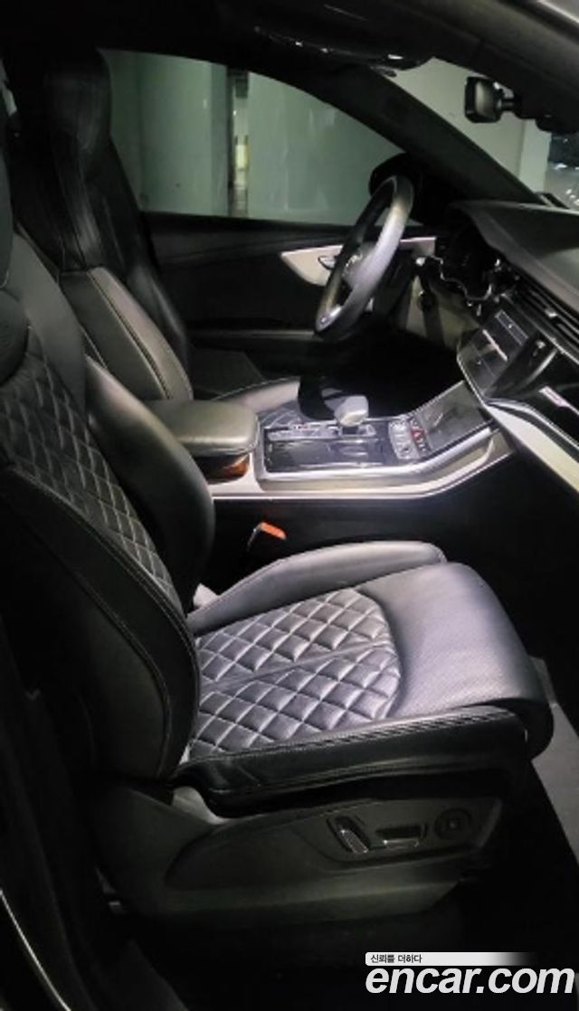 Audi Q8 50 TDI Quattro Premium