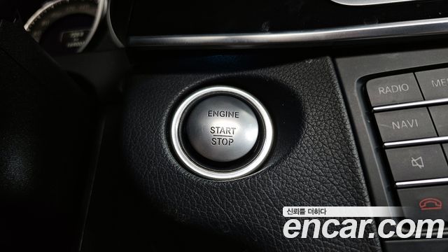Mercedes-Benz E-Class E250 BlueTec 4MATIC AV