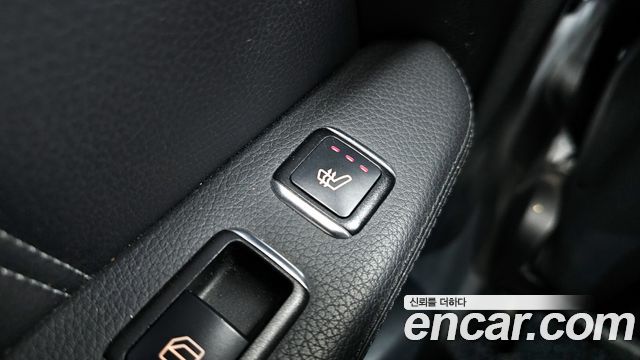 Mercedes-Benz E-Class E250 BlueTec 4MATIC AV