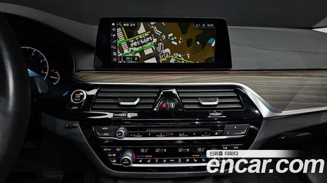BMW 5-Series 520d Luxury Plus
