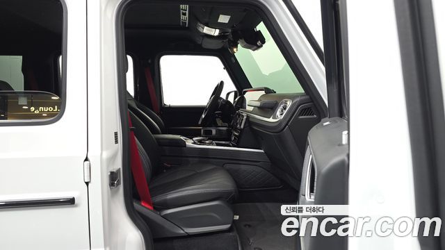 Mercedes-Benz G-Class AMG G63 Manufaktur