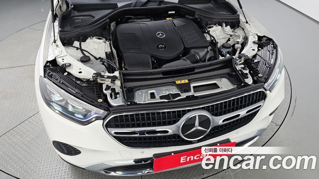 Mercedes-Benz GLC-Class GLC 300 4MATIC Avantgarde