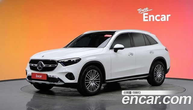 Mercedes-Benz GLC-Class GLC 300 4MATIC Avantgarde