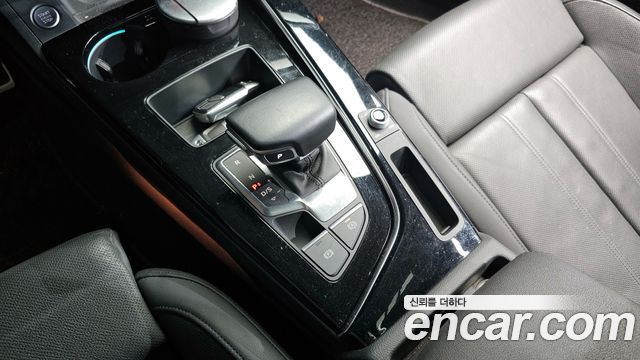 Audi A4 35 TDI Premium