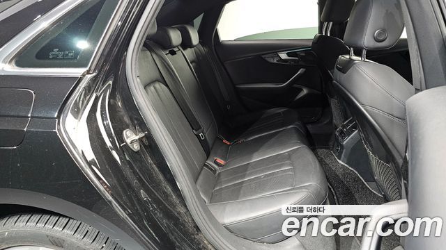 Audi A4 35 TDI Premium
