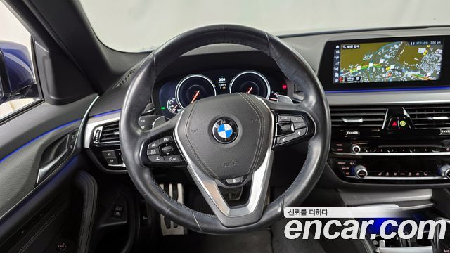 BMW 5-Series 530i xDrive M Sport Package