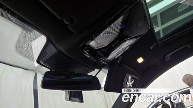 BMW 5-Series 530i xDrive M Sport Package