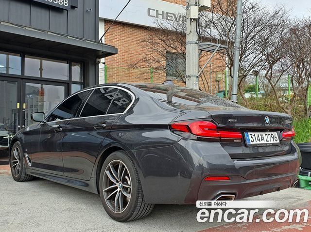 BMW 5-Series 523d xDrive M Sport