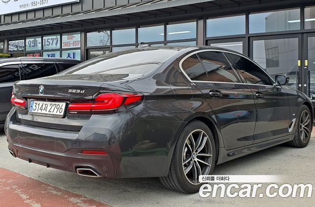 BMW 5-Series 523d xDrive M Sport