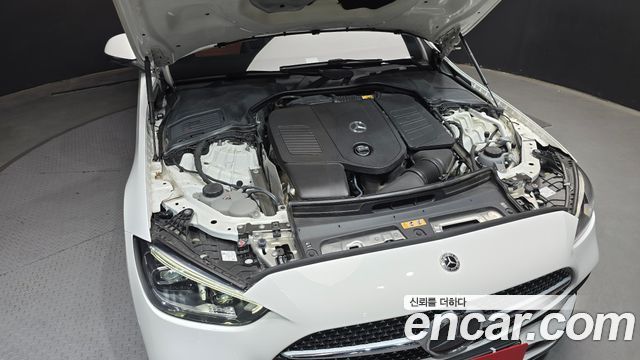 Mercedes-Benz C-Class C300 4MATIC AMG Line