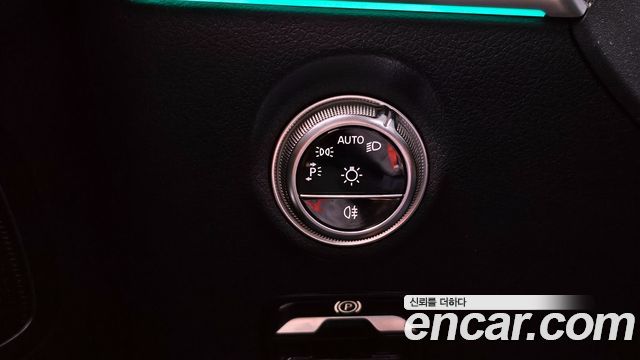 Mercedes-Benz C-Class C300 4MATIC AMG Line