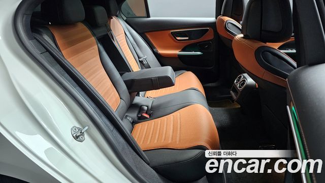 Mercedes-Benz C-Class C300 4MATIC AMG Line