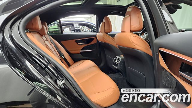 Mercedes-Benz C-Class C300 4MATIC Avantgarde