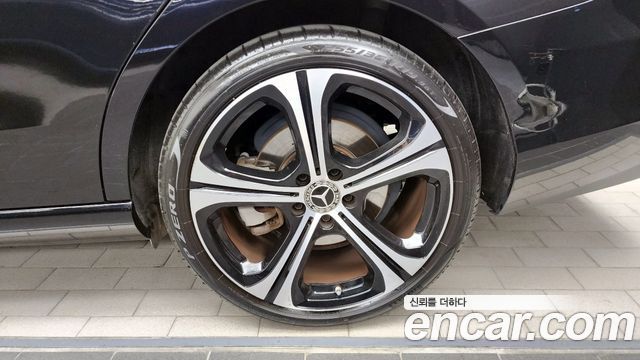 Mercedes-Benz C-Class C300 4MATIC Avantgarde