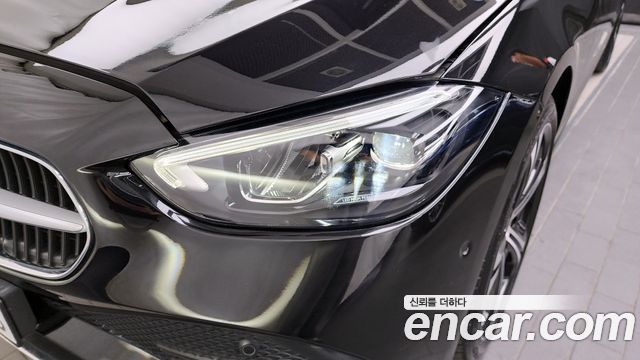 Mercedes-Benz C-Class C300 4MATIC Avantgarde
