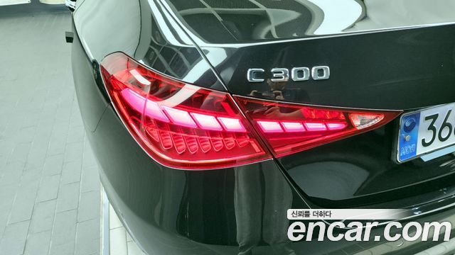 Mercedes-Benz C-Class C300 4MATIC Avantgarde