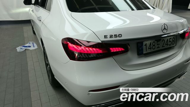 Mercedes-Benz E-Class E250 Avantgarde