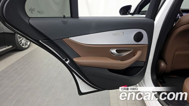 Mercedes-Benz E-Class E250 Avantgarde