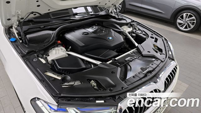BMW 5-Series 530i xDrive M Sport Package