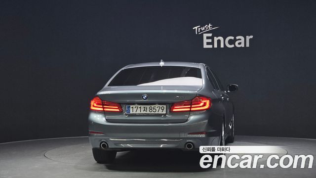 BMW 5-Series 520d Luxury Plus