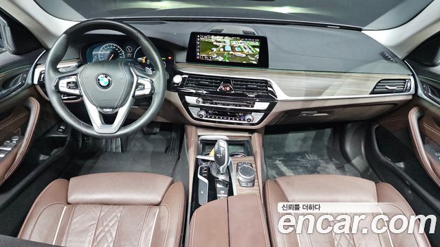 BMW 5-Series 520d Luxury Plus