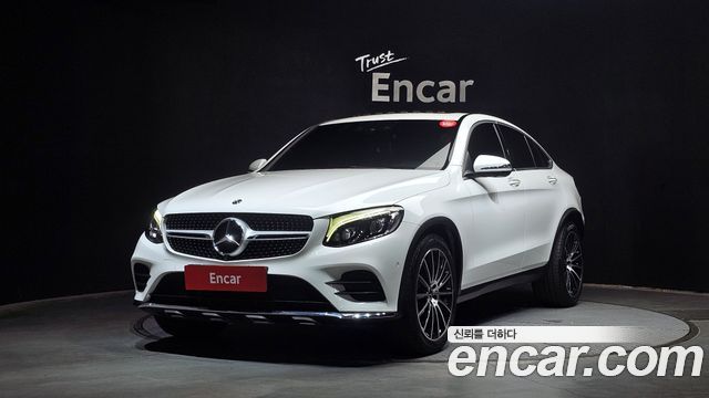 Mercedes-Benz GLC-Class GLC300 4MATIC AMG Line Coupe