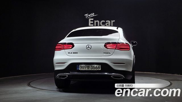 Mercedes-Benz GLC-Class GLC300 4MATIC AMG Line Coupe