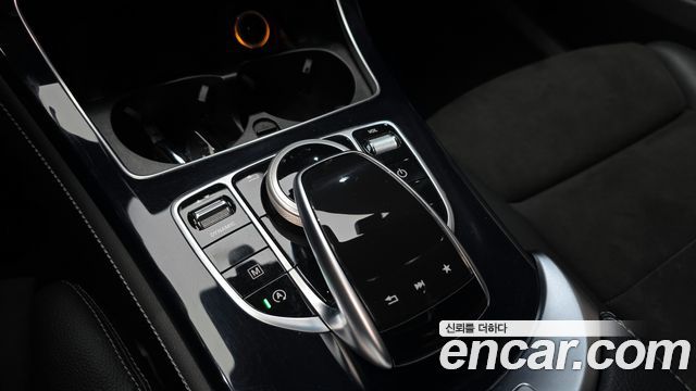 Mercedes-Benz GLC-Class GLC300 4MATIC AMG Line Coupe