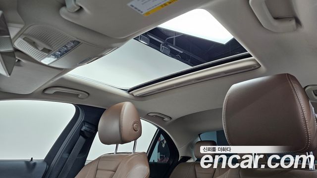 Mercedes-Benz E-Class E200 Avantgarde