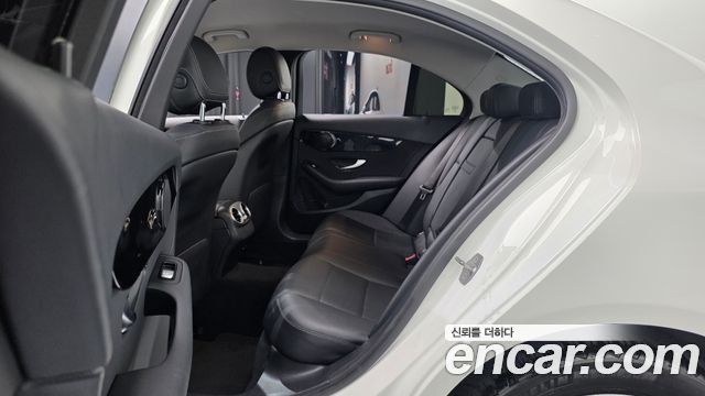Mercedes-Benz C-Class C200