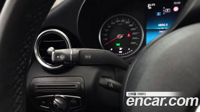 Mercedes-Benz C-Class C200