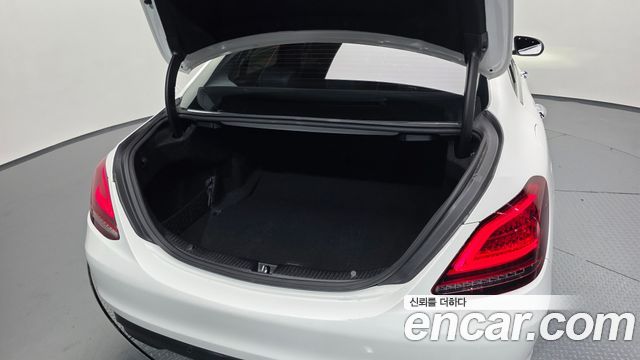 Mercedes-Benz C-Class C200