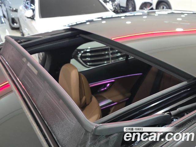 Mercedes-Benz E-Class E220d 4MATIC Exclusive