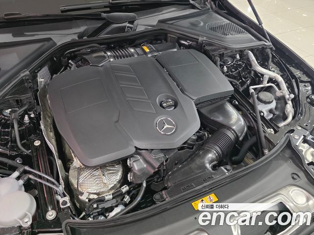Mercedes-Benz E-Class E220d 4MATIC Exclusive