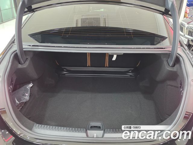 Mercedes-Benz E-Class E220d 4MATIC Exclusive