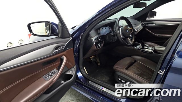 BMW 5-Series 520d M Sport Package Plus
