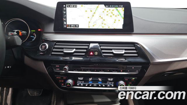 BMW 5-Series 520d M Sport Package Plus