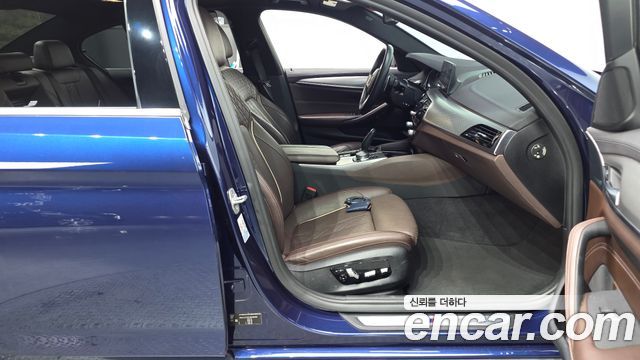 BMW 5-Series 520d M Sport Package Plus