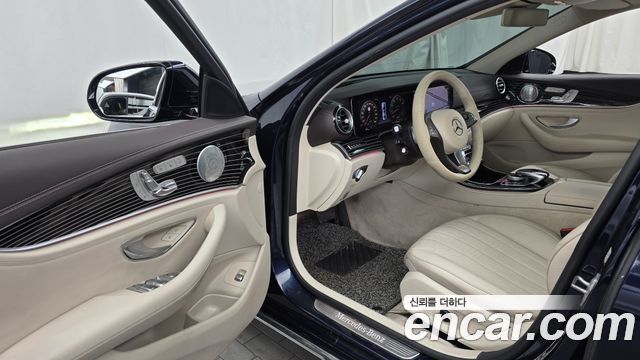 Mercedes-Benz E-Class E400 4MATIC Exclusive