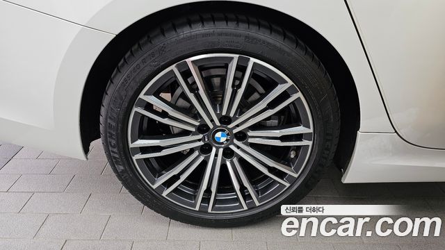 BMW 3-Series 320i M Sport