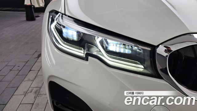BMW 3-Series 320i M Sport
