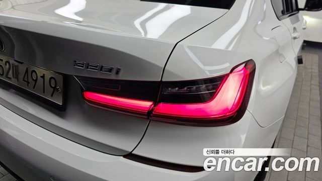 BMW 3-Series 320i M Sport